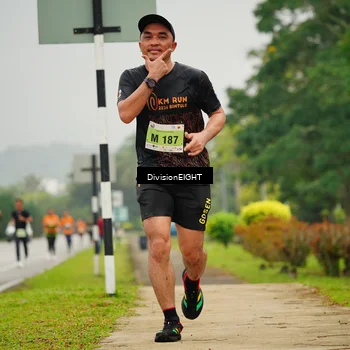 Runner Photo 8498981