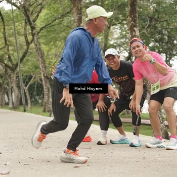 Runner Photo 8499017