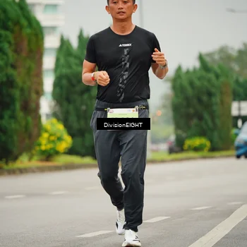 Runner Photo 8499027