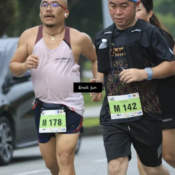 Runner Photo 8499030