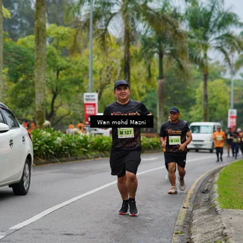 Runner Photo 8499042