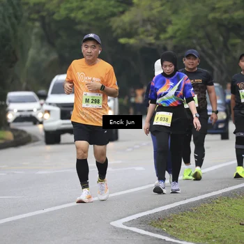 Runner Photo 8499044
