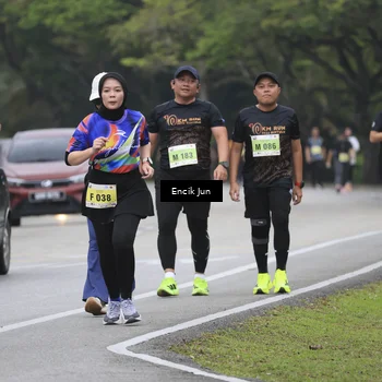 Runner Photo 8499060