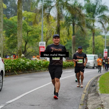 Runner Photo 8499076