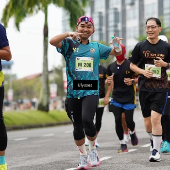 Runner Photo 8499099