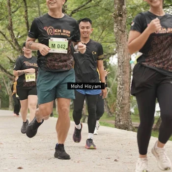 Runner Photo 8499109