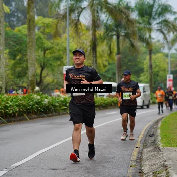 Runner Photo 8499144