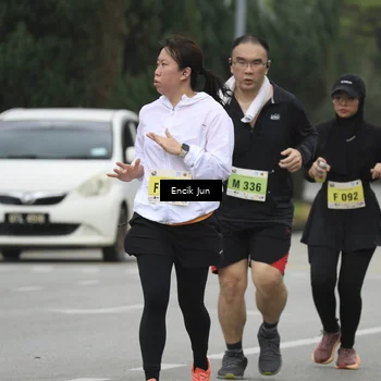 Runner Photo 8499174