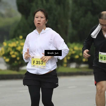 Runner Photo 8499178