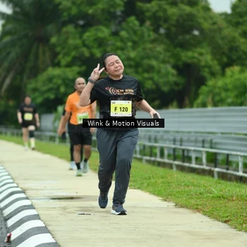Runner Photo 8499234