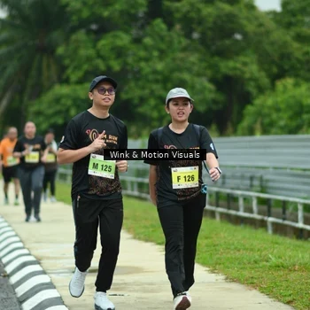 Runner Photo 8499236