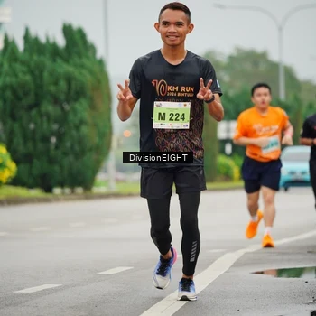 Runner Photo 8499248