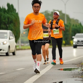 Runner Photo 8499333