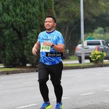 Runner Photo 8499338