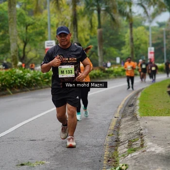 Runner Photo 8499350