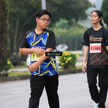 Runner Photo 8499375