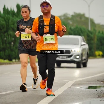 Runner Photo 8499391