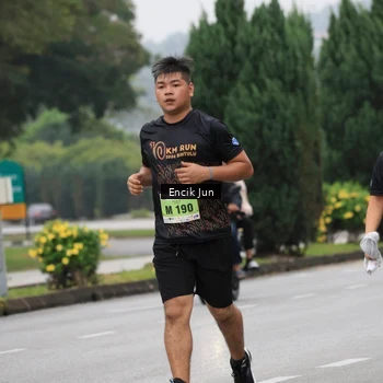 Runner Photo 8499392