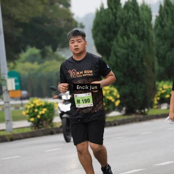 Runner Photo 8499394
