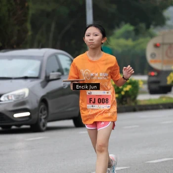 Runner Photo 8499411