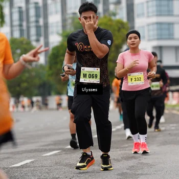 Runner Photo 8499435