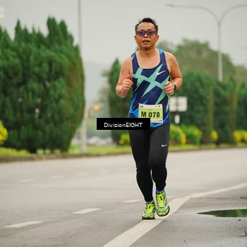 Runner Photo 8499446