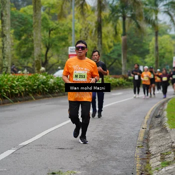 Runner Photo 8499465