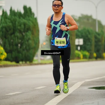 Runner Photo 8499472