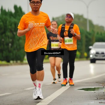 Runner Photo 8499520