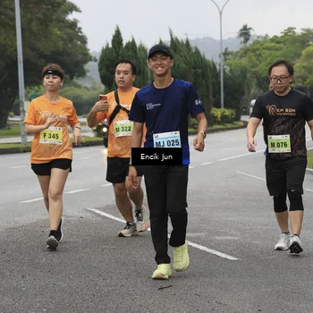 Runner Photo 8499623