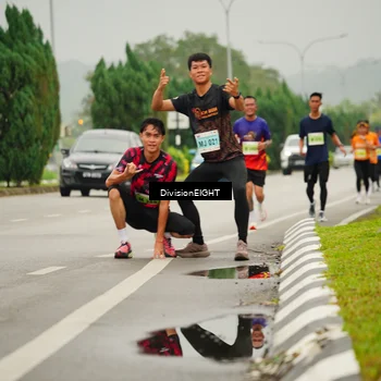 Runner Photo 8499666