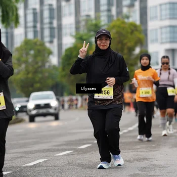 Runner Photo 8499671