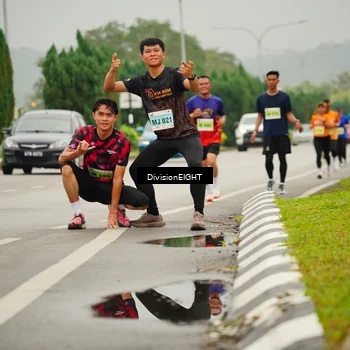 Runner Photo 8499682