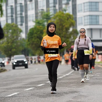 Runner Photo 8499685
