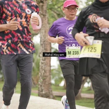 Runner Photo 8499690