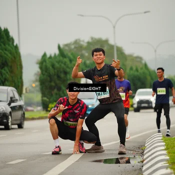 Runner Photo 8499714