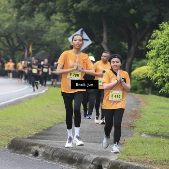 Runner Photo 8499745