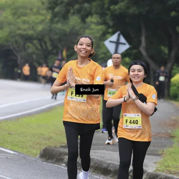 Runner Photo 8499765