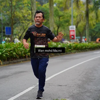 Runner Photo 8499769