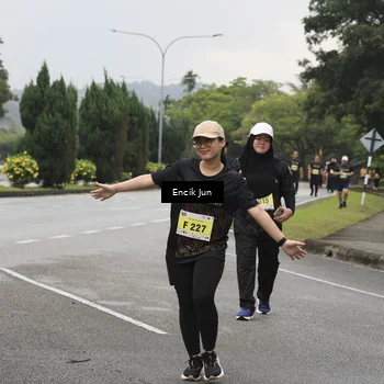 Runner Photo 8499775
