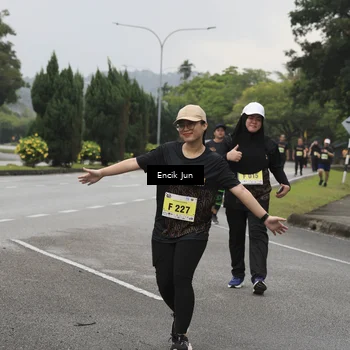 Runner Photo 8499785
