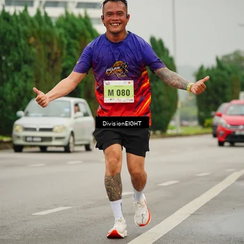 Runner Photo 8499789
