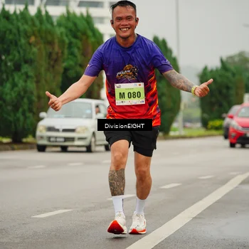 Runner Photo 8499791