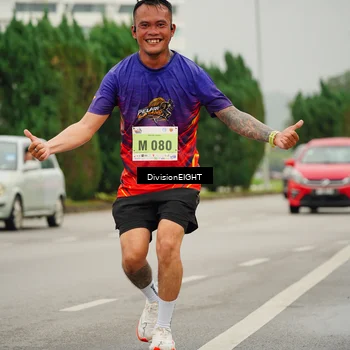 Runner Photo 8499802