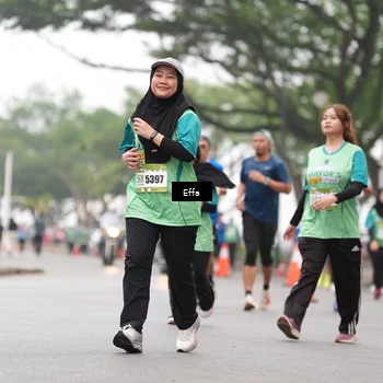 Runner Photo 8499806
