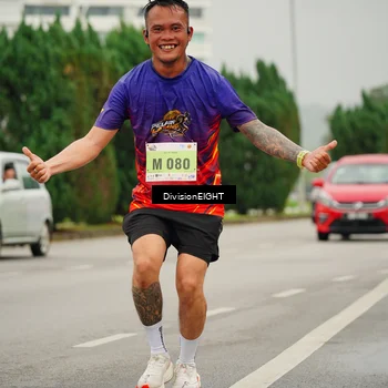 Runner Photo 8499810