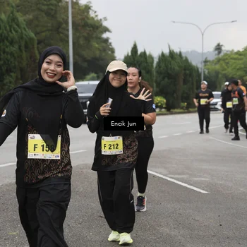 Runner Photo 8499845