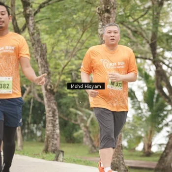 Runner Photo 8499859