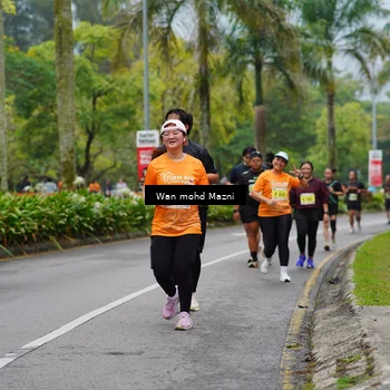 Runner Photo 8499862
