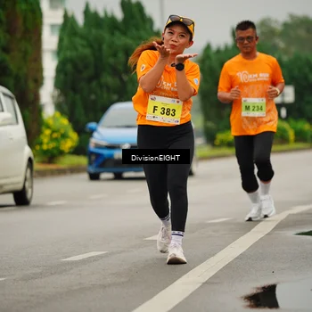 Runner Photo 8499871